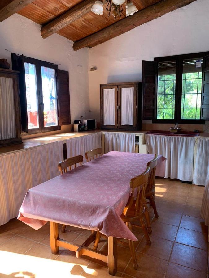 Casa Rural Vicenta 1750 Albentosa Екстериор снимка